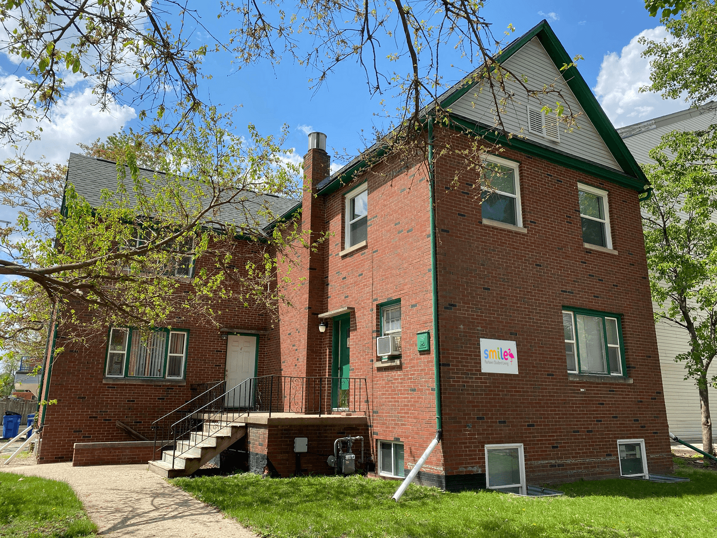 Champaign Apartment: 203 S Wright Street