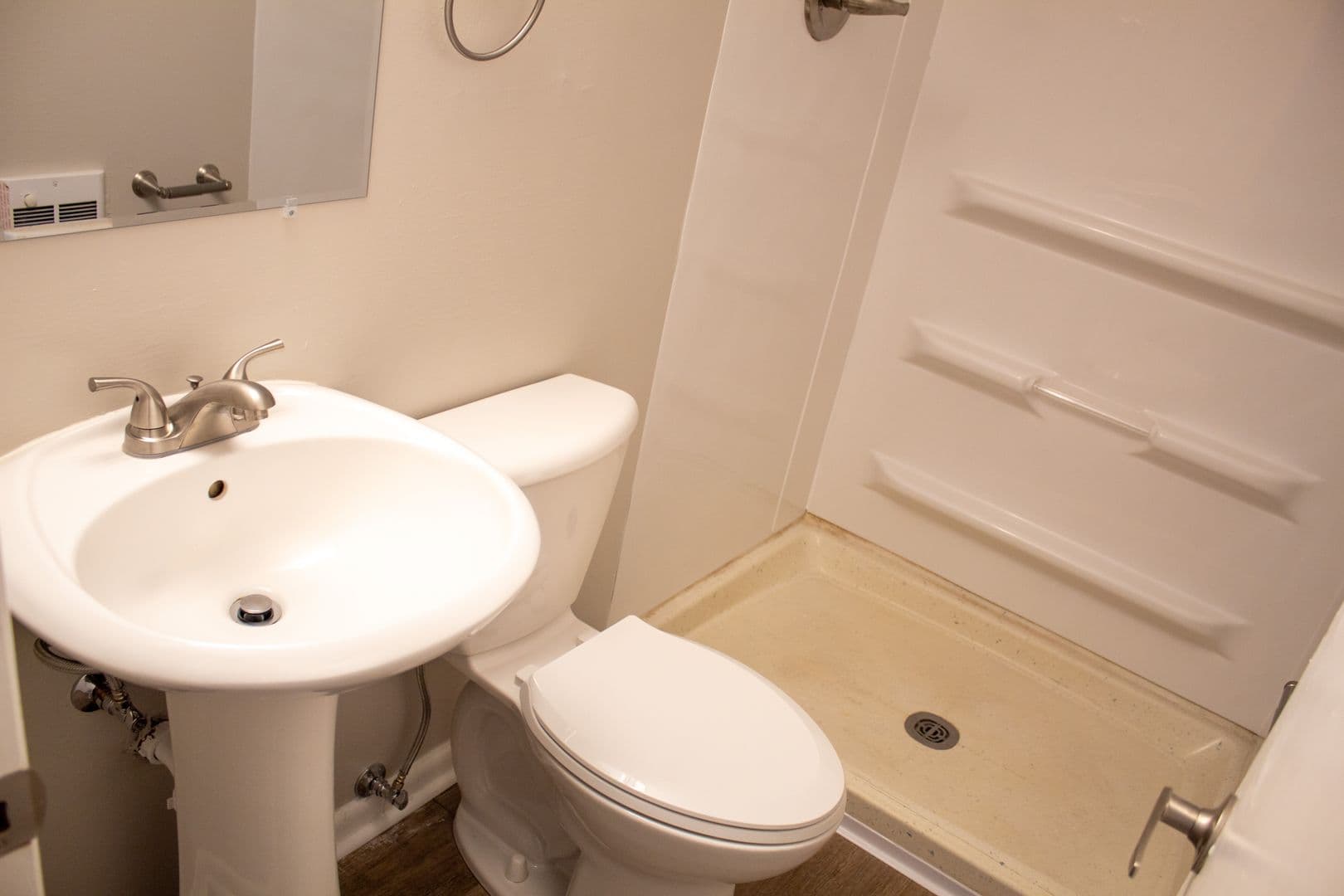 Champaign Apartment: 107 E Healey Street