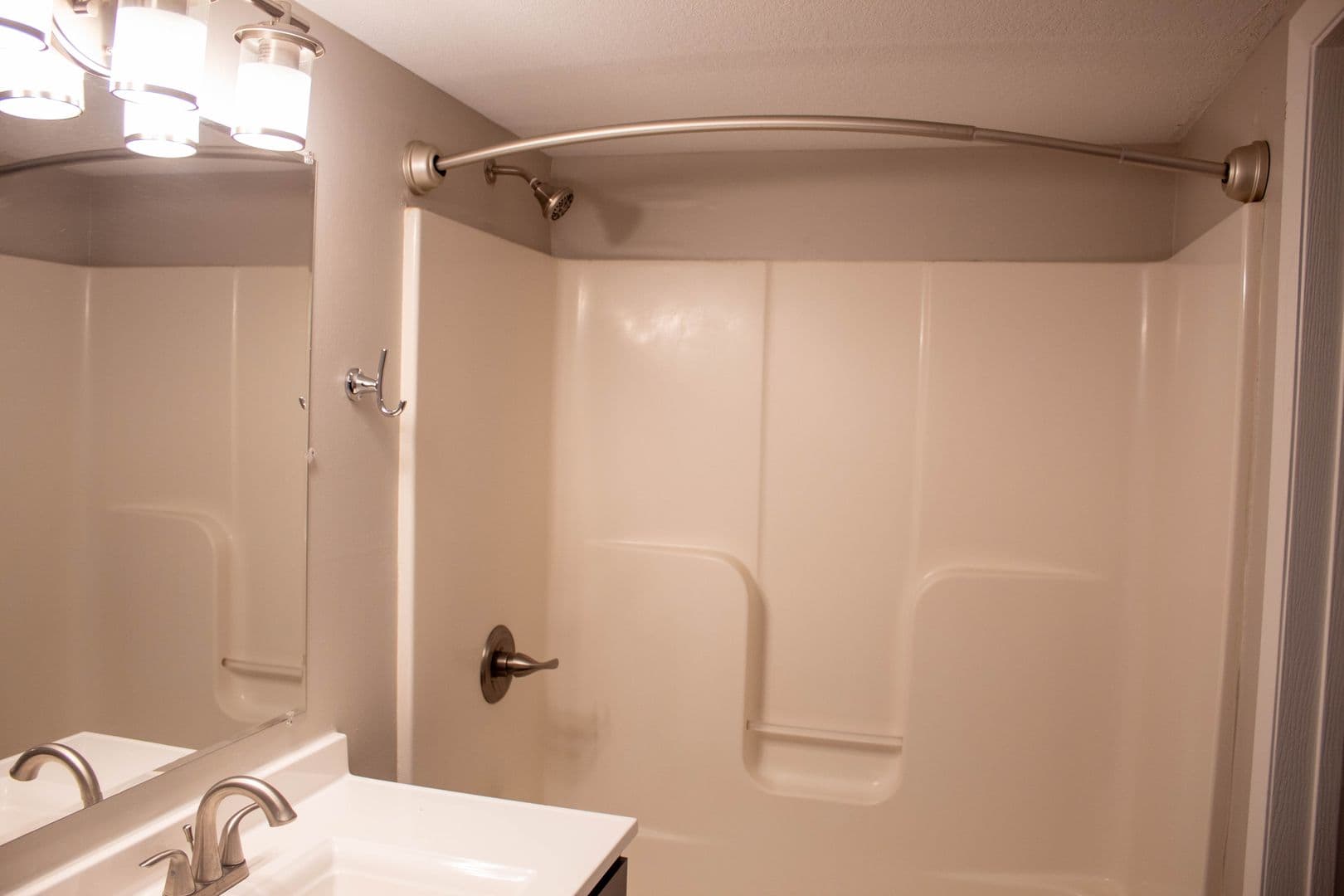 Champaign Apartment: 408 E Springfield