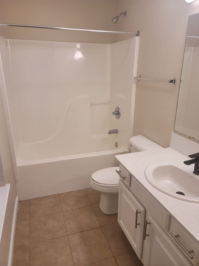 West Lafayette Apartment: 1304 Palmer Dr