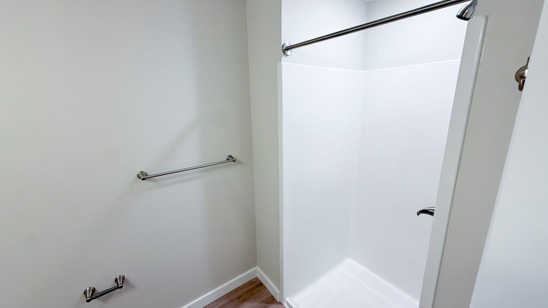 Champaign Apartment: 608 E Chalmers St