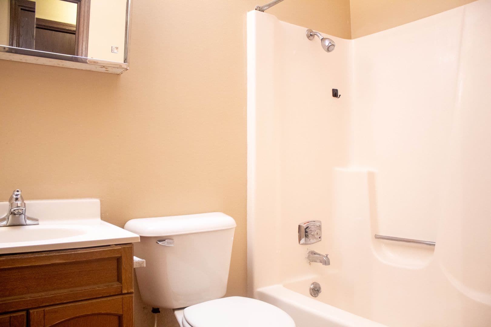 Champaign Apartment: 507 E White