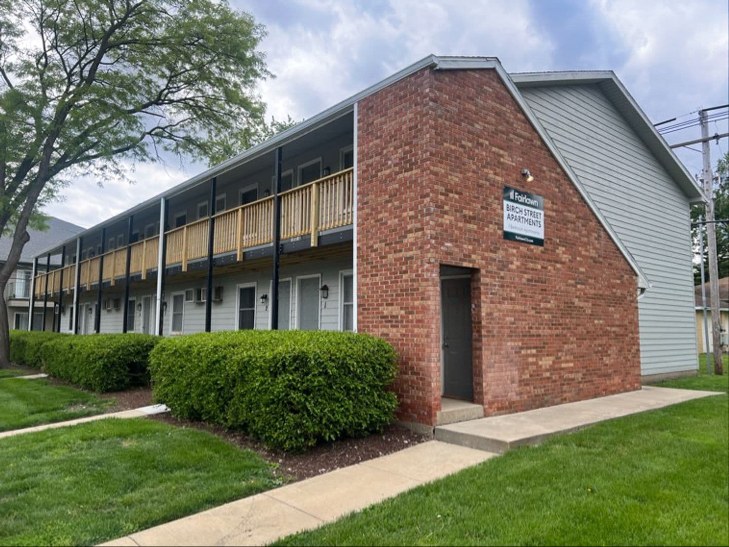 Champaign Apartment: 305-311 Birch Street
