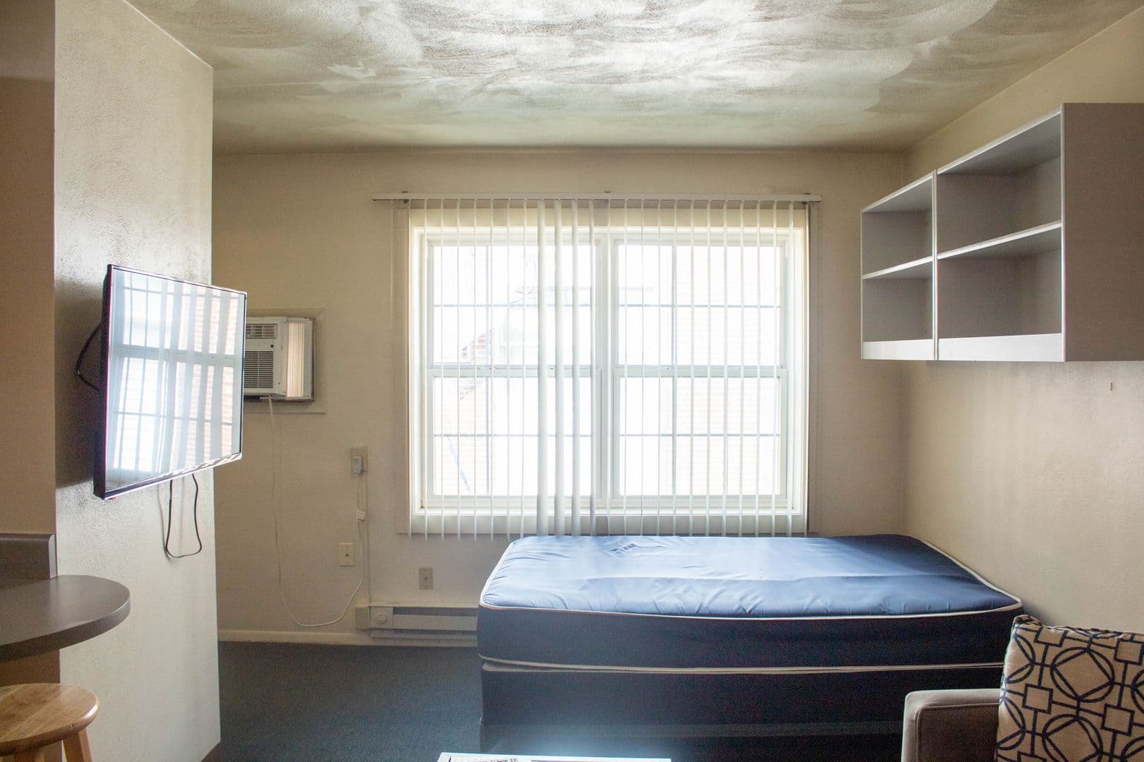 Champaign Apartment: 507 E Clark