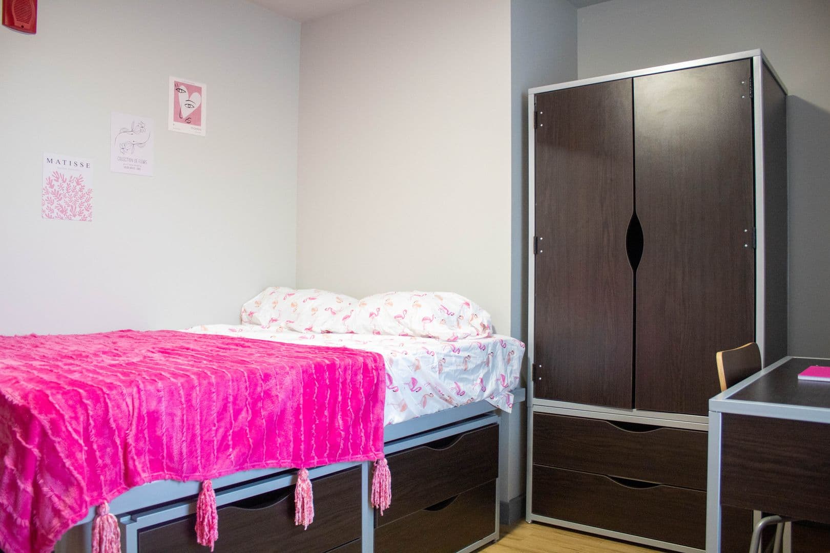 Champaign Apartment: 615 S Wright