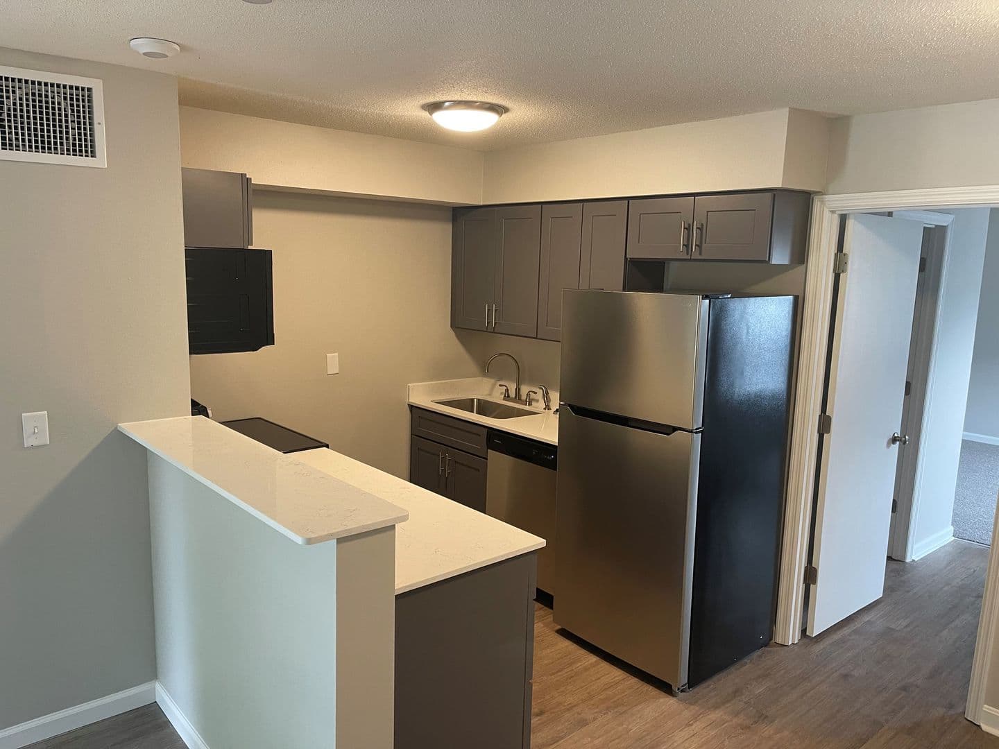 Champaign Apartment: 305-311 Birch Street