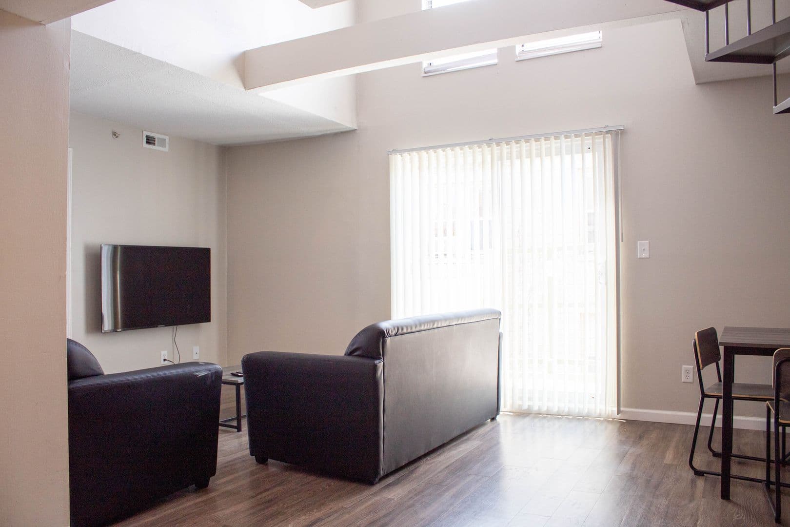 Champaign Apartment: 105 S Wright