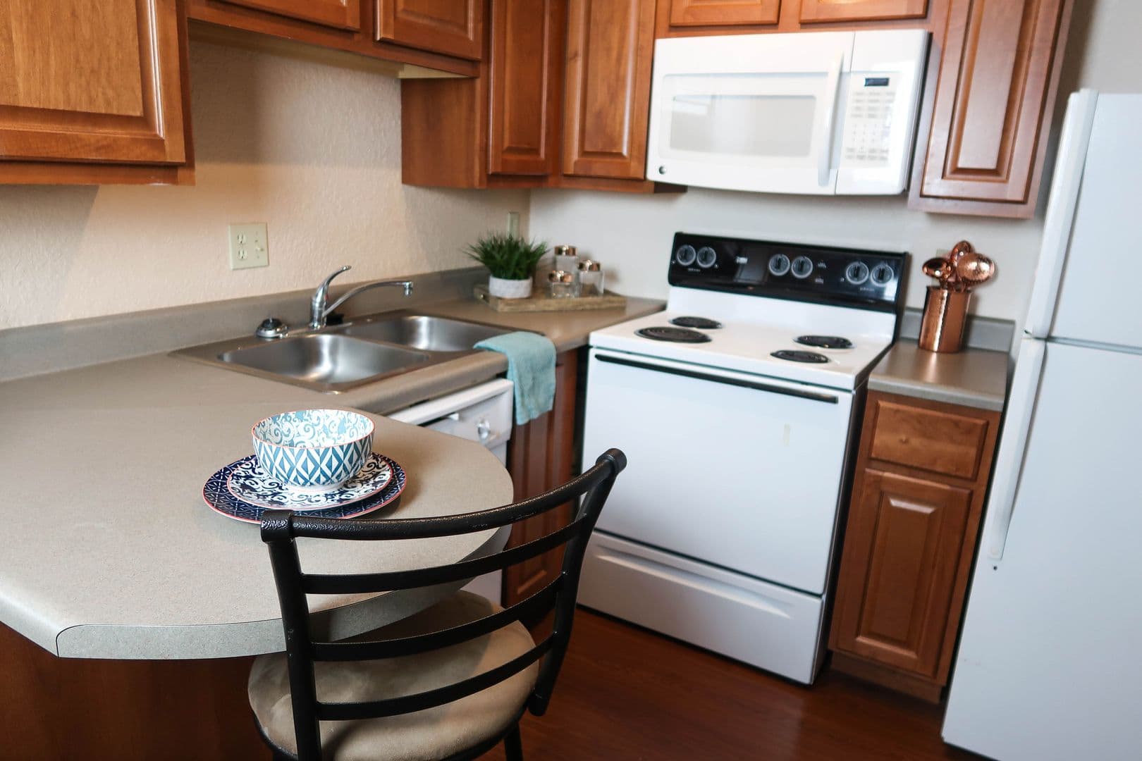 Champaign Apartment: 512 E Clark