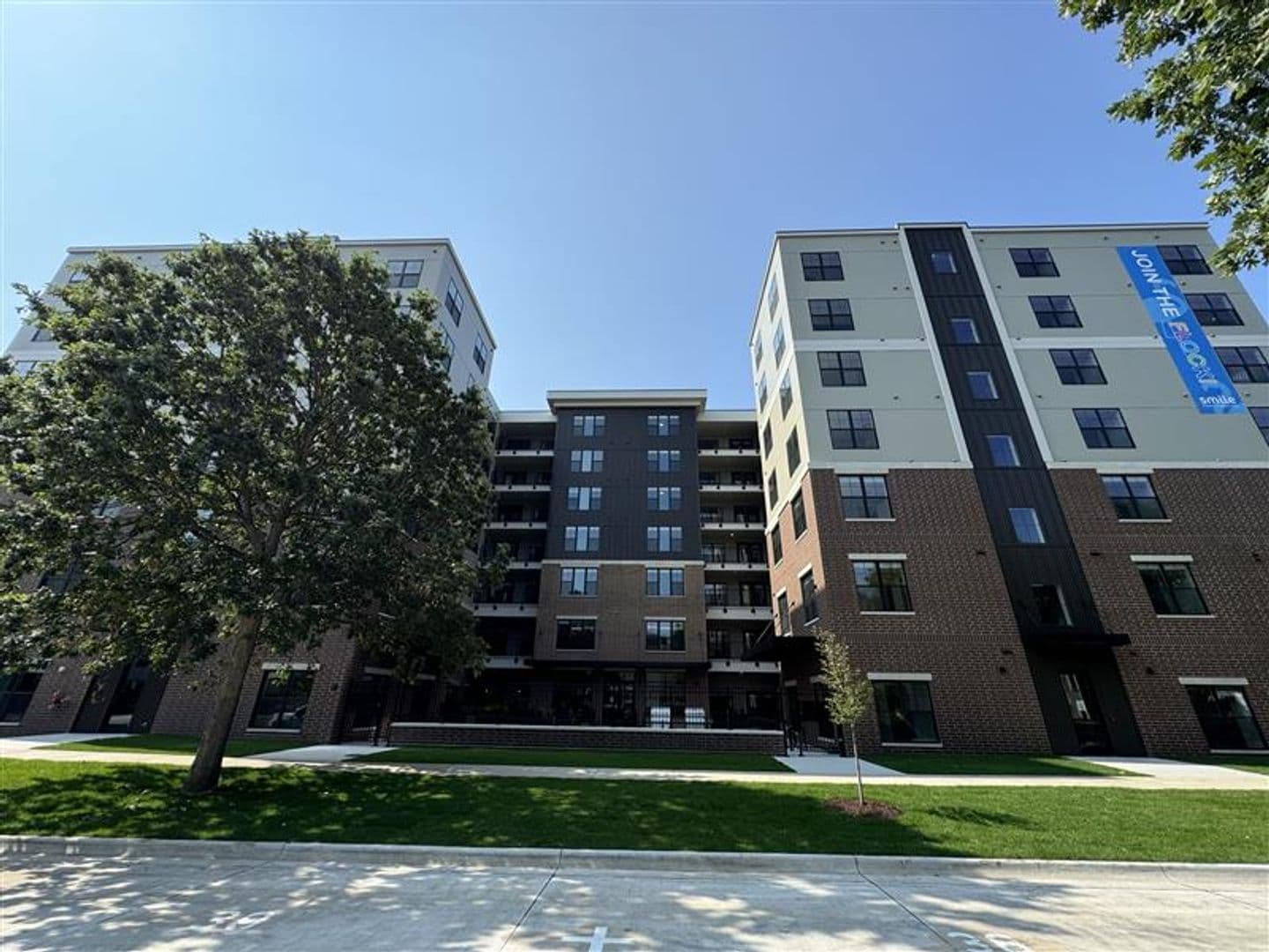 Champaign Apartment: 405 E Stoughton