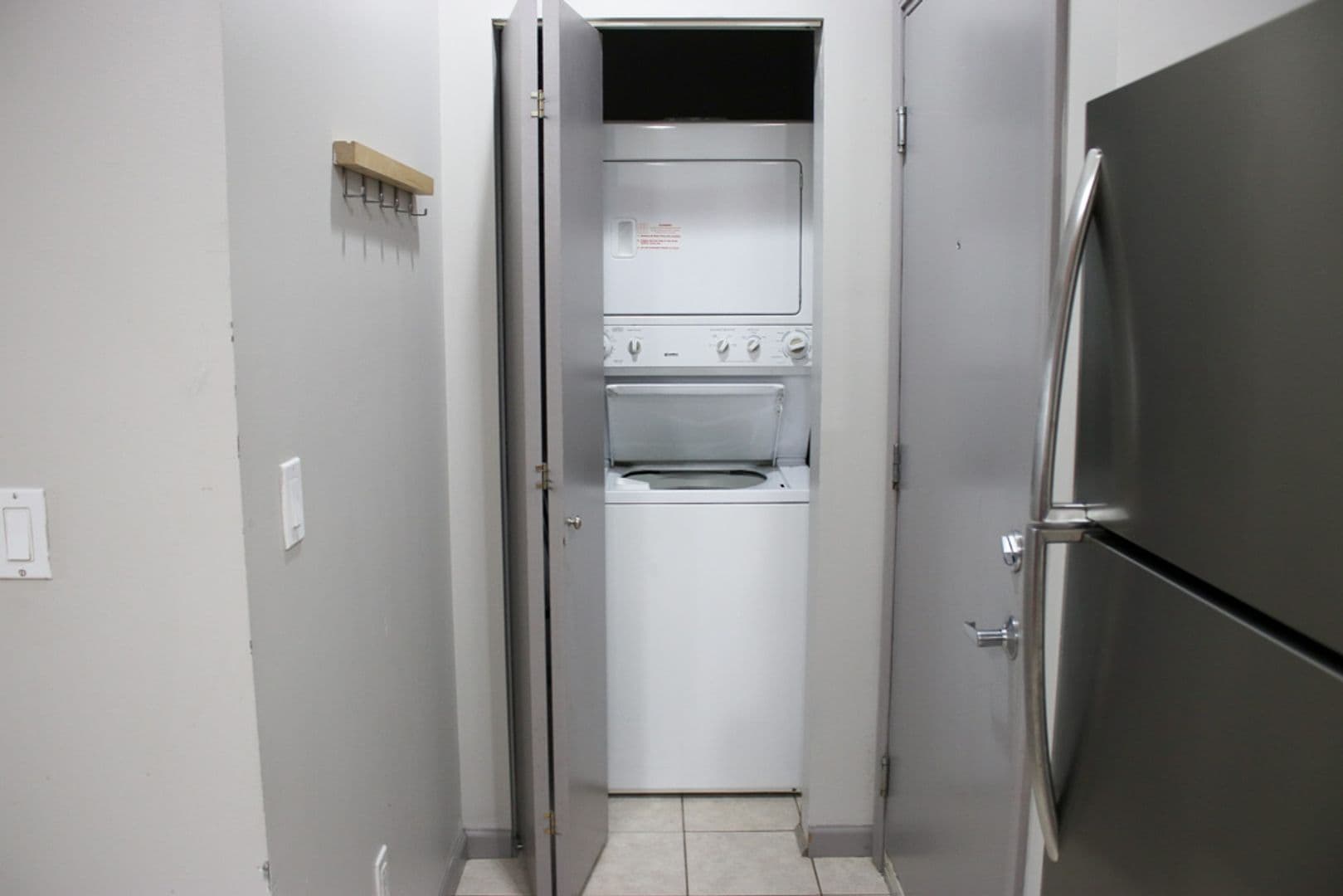 Urbana Apartment: 401 W Springfield