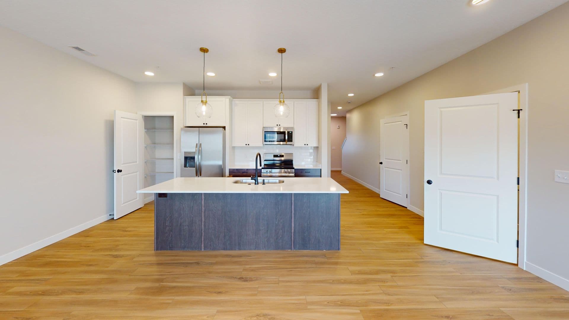 Normal Apartment: 1808 Carden Springs Circle