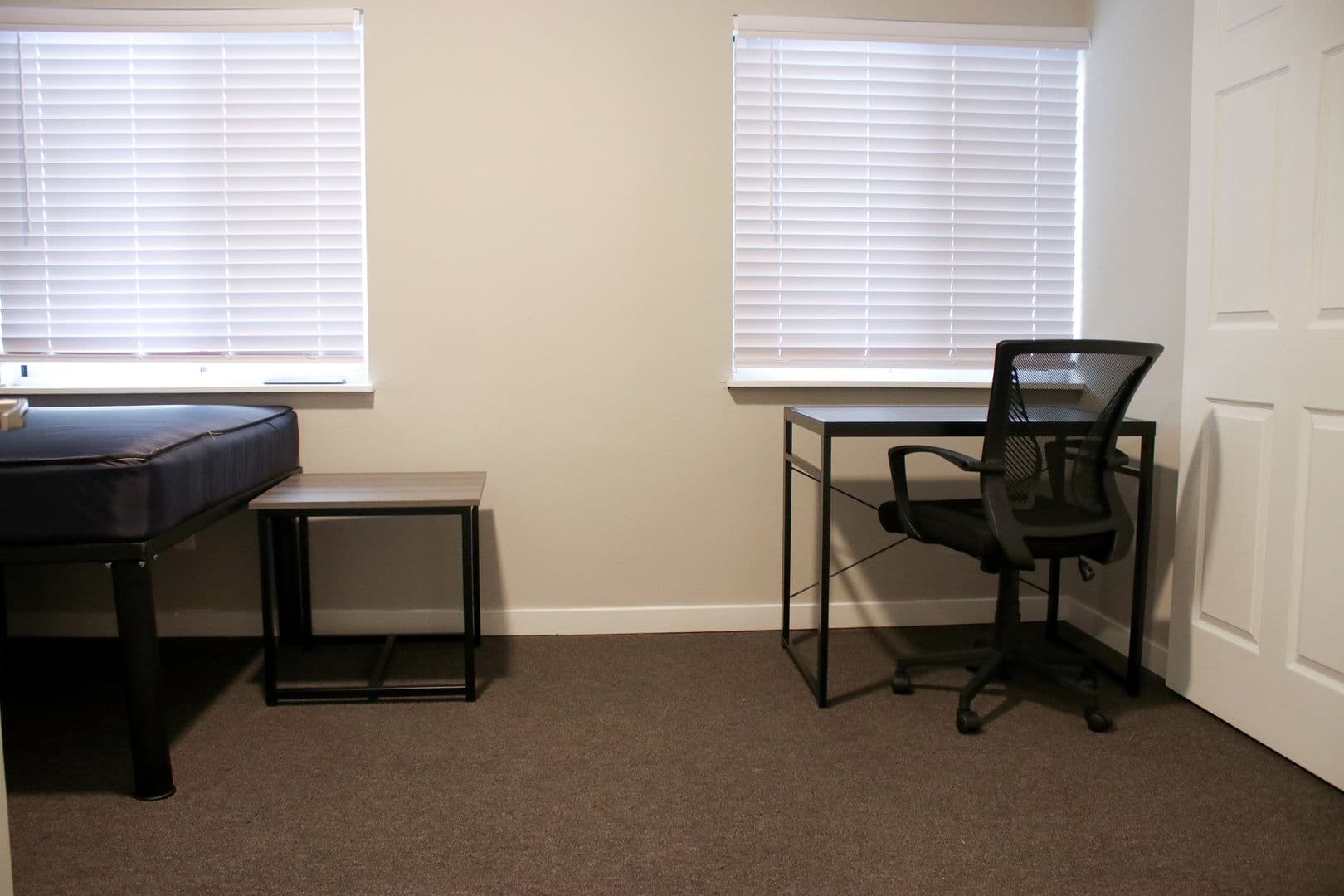 Urbana Apartment: 804 W Illinois Street