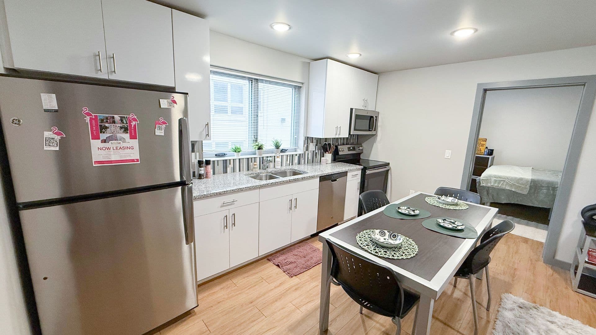 Champaign Apartment: 615 S Wright