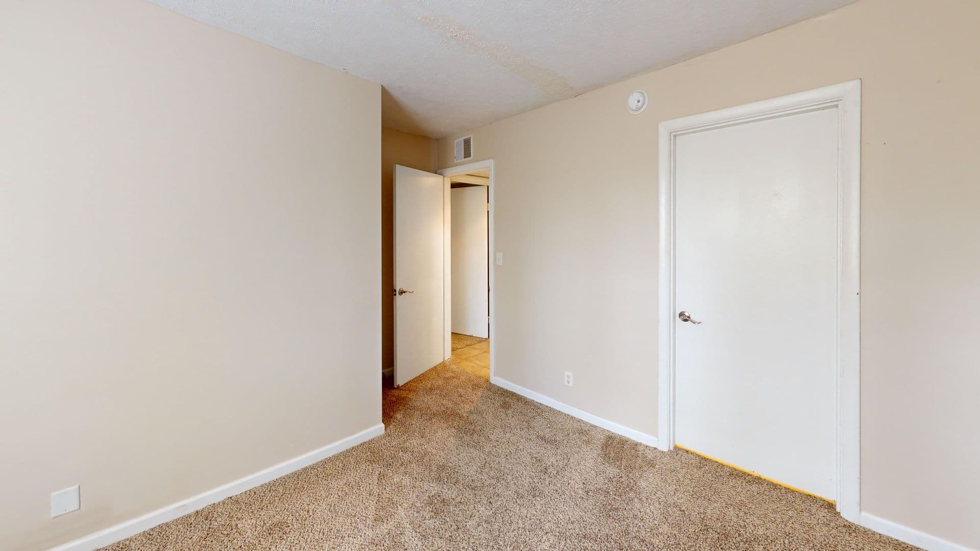West Lafayette Apartment: 1304 Palmer Dr