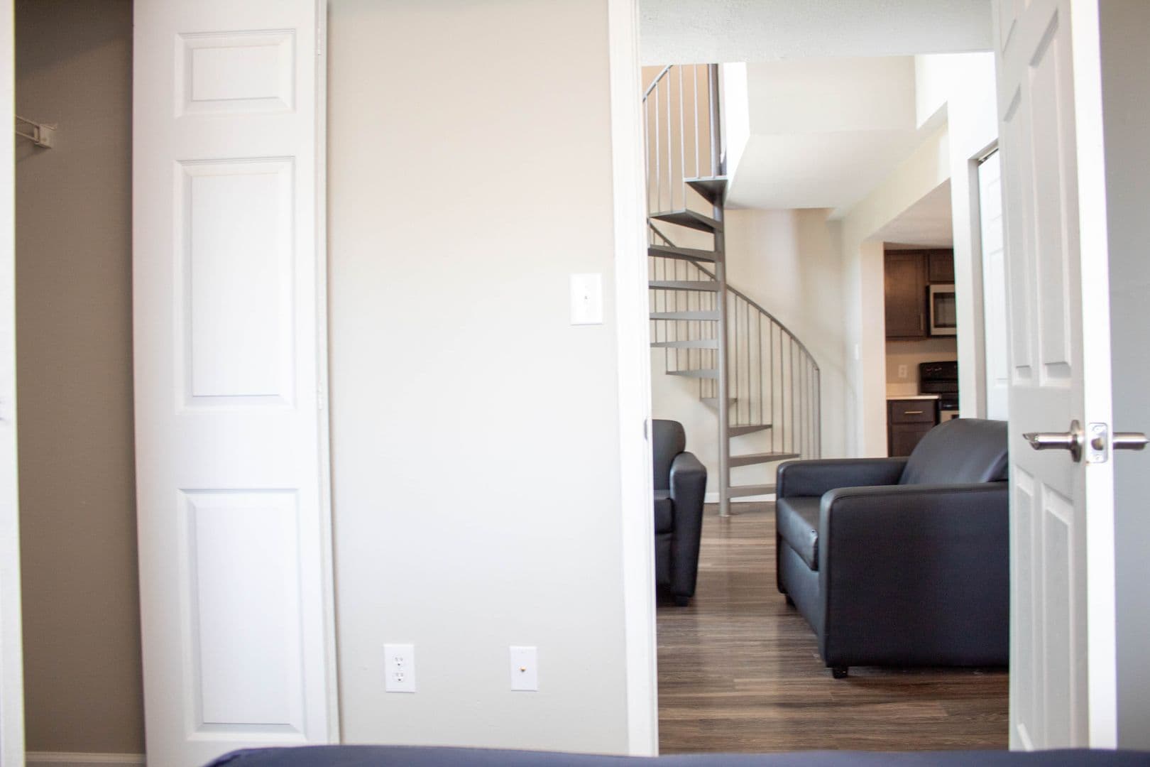 Champaign Apartment: 105 S Wright