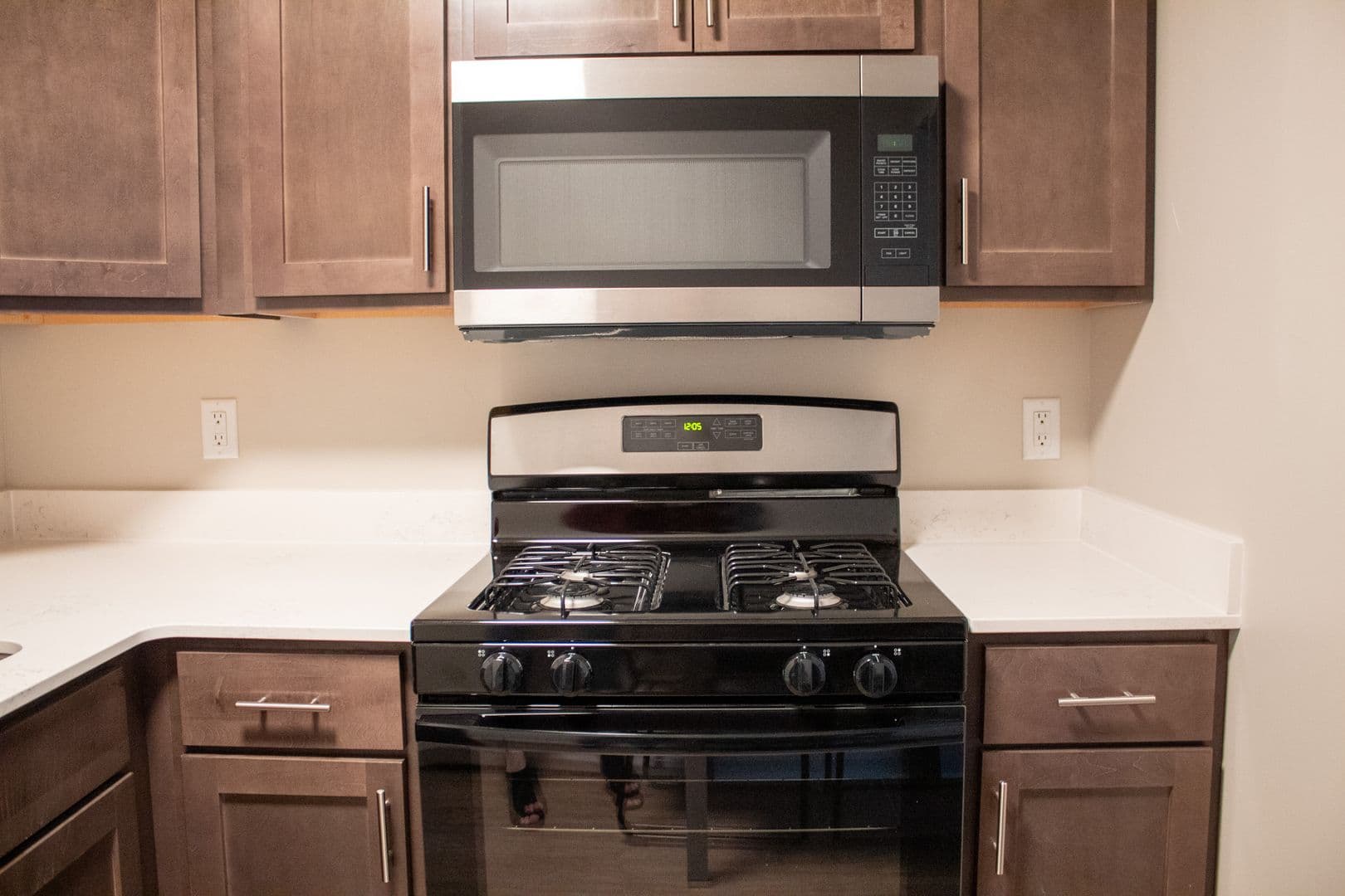 Champaign Apartment: 107 E Healey Street