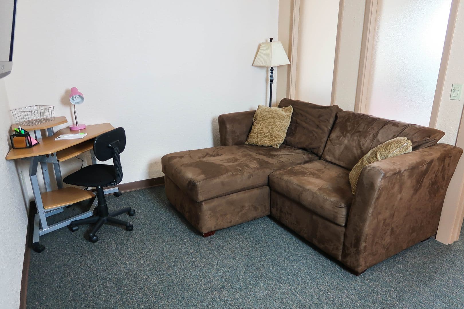 Champaign Apartment: 512 E Clark