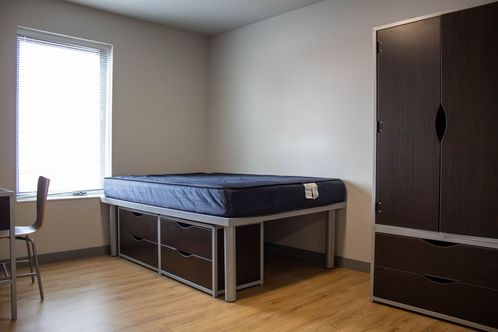 Champaign Apartment: 615 S Wright