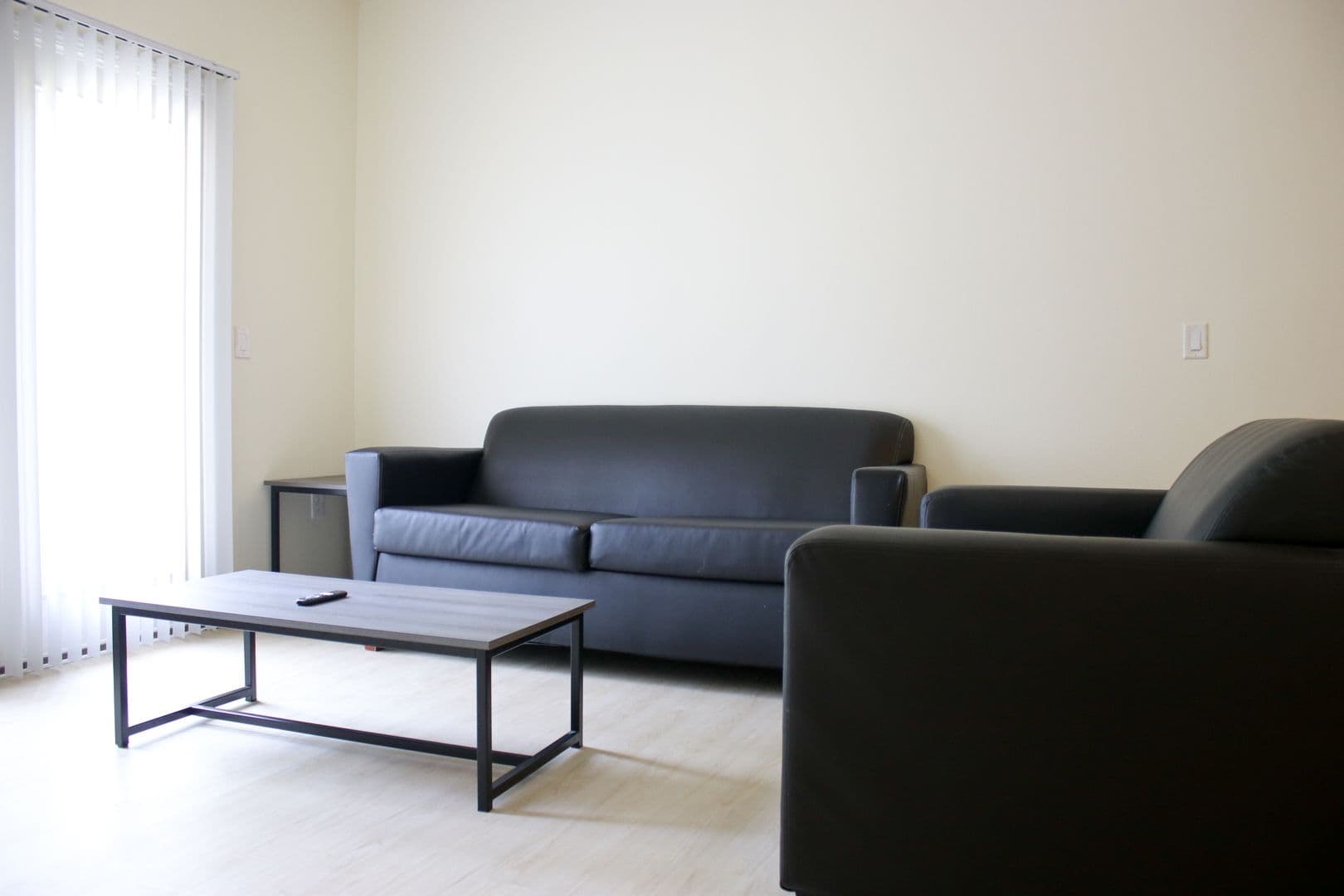 Champaign Apartment: 606 E Stoughton