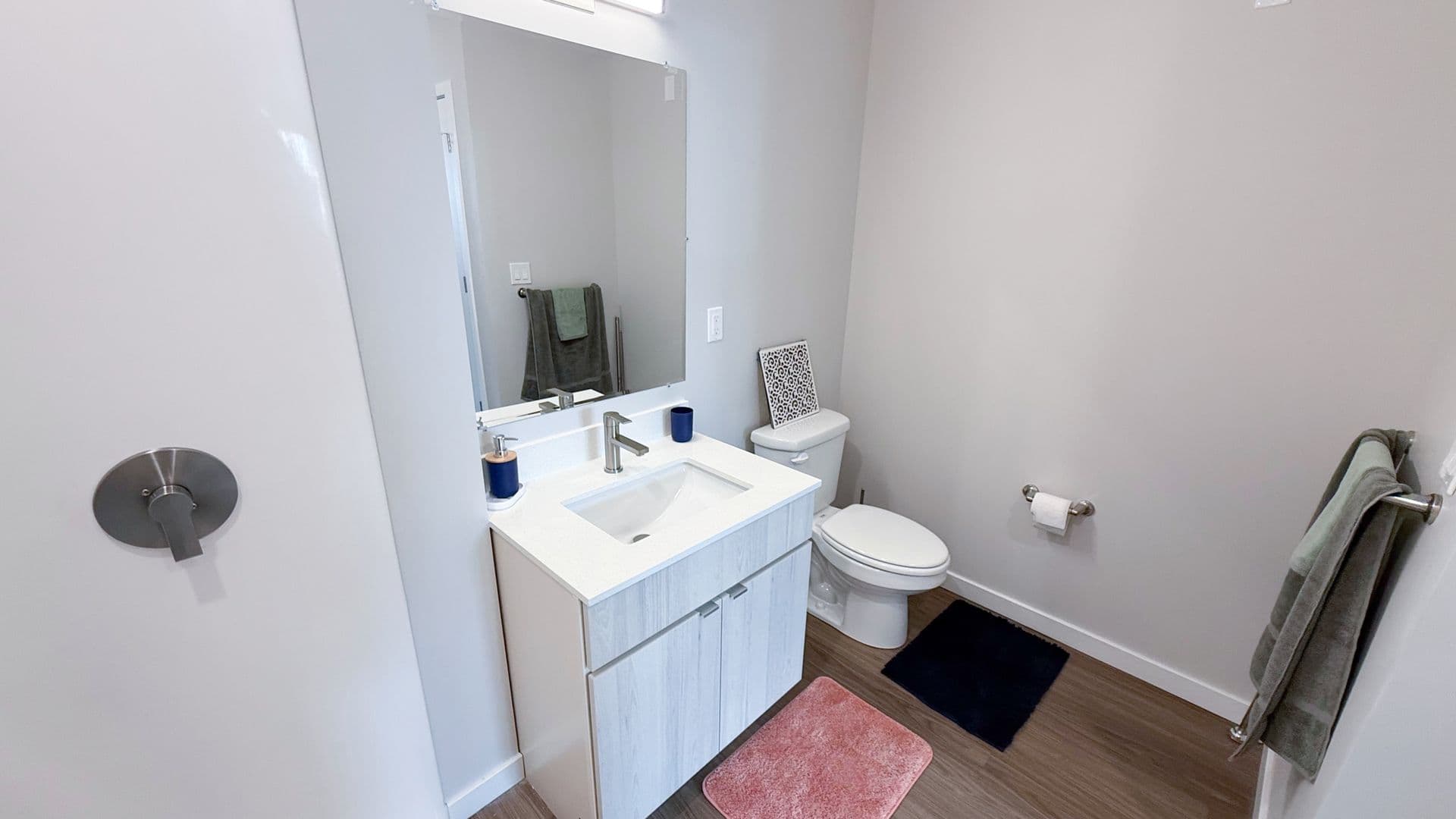 Champaign Apartment: 404 E Clark St