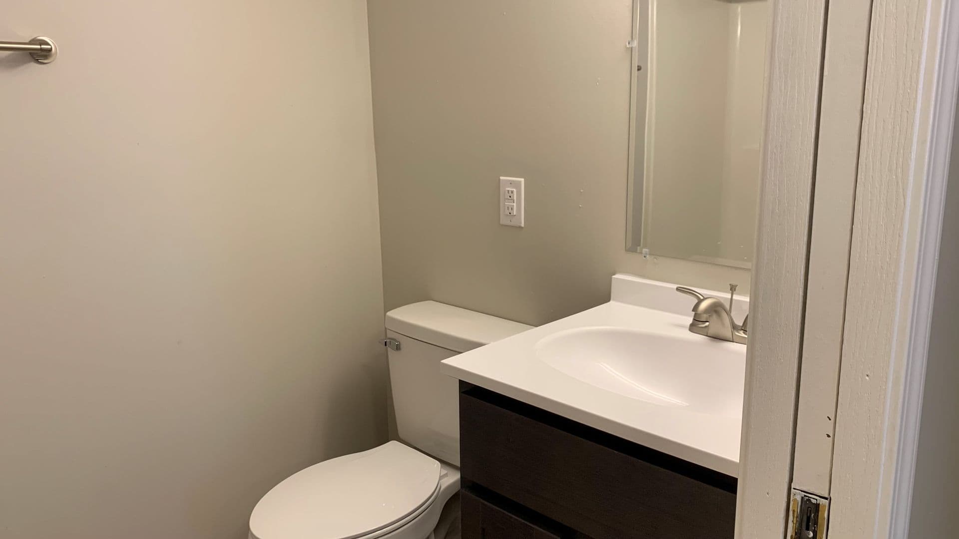 Champaign Apartment: 105 S Wright