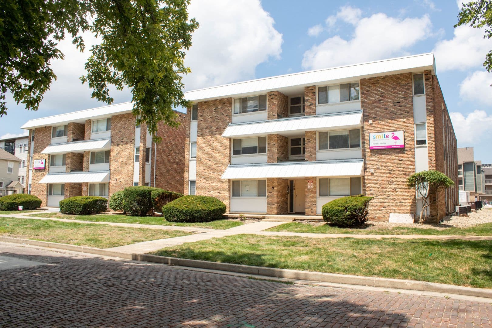 Champaign Apartment: 108 E Healey Street