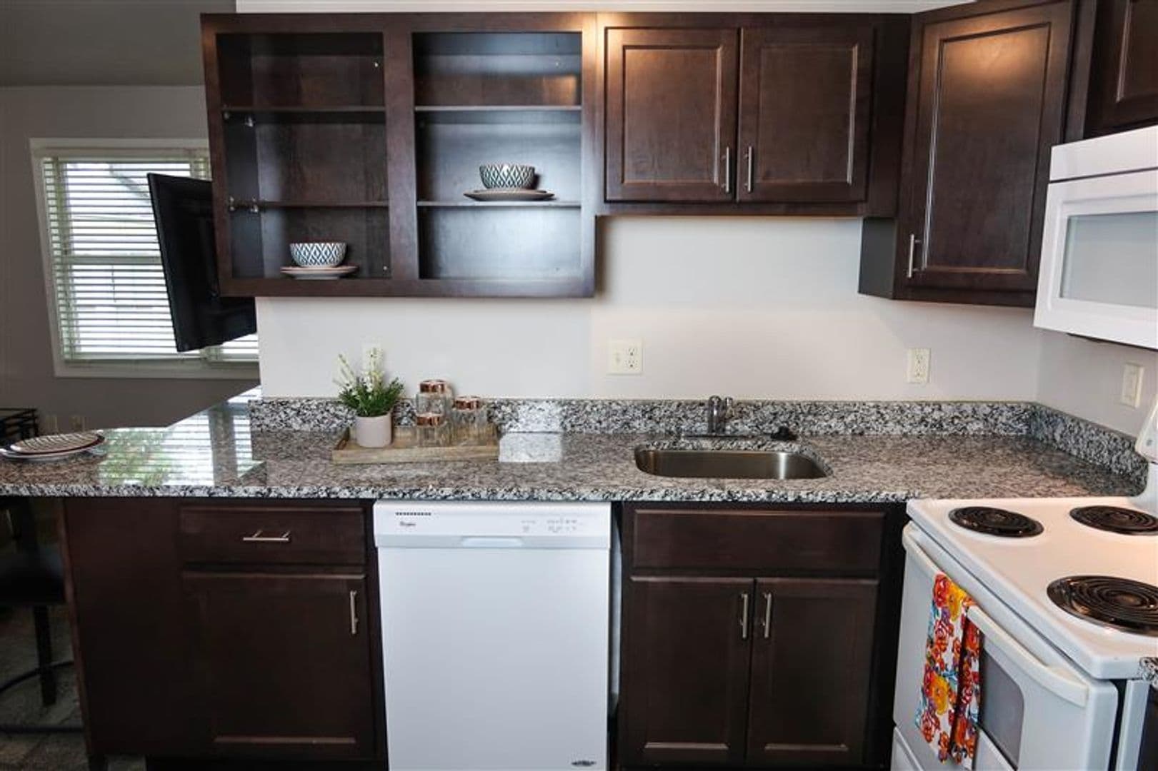 Champaign Apartment: 504 E Clark