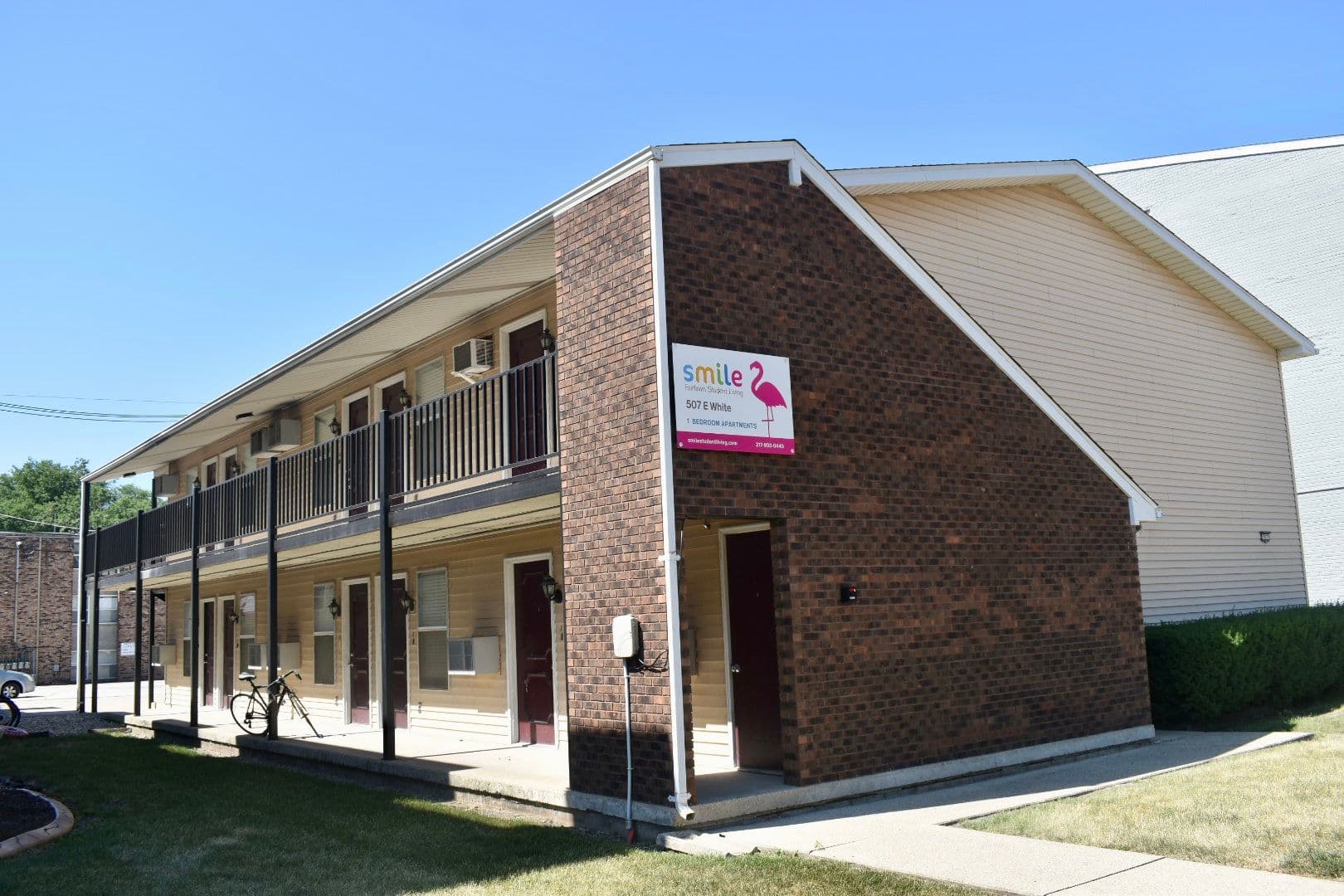 Champaign Apartment: 507 E White