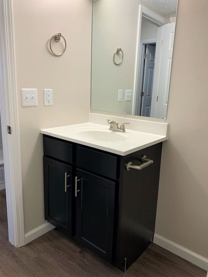 Peoria Apartment: 6516-6500 N University St