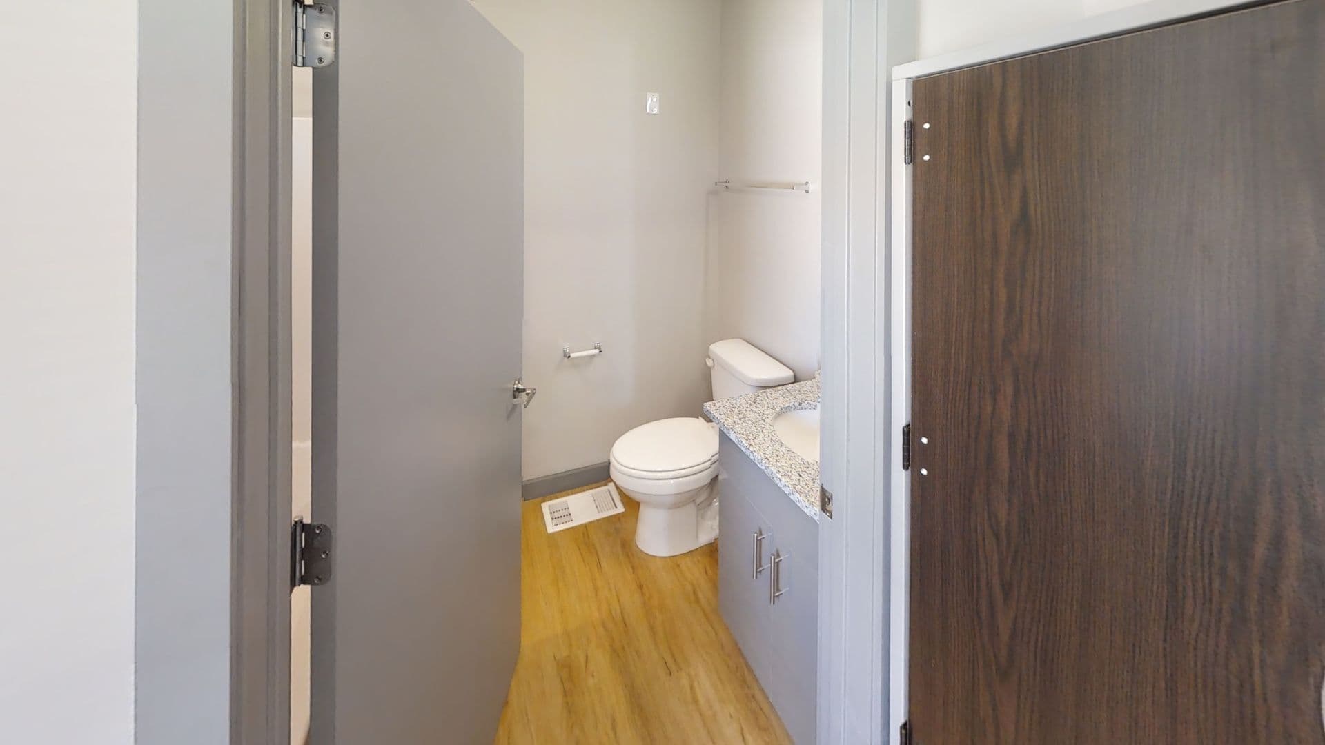 Champaign Apartment: 615 S Wright