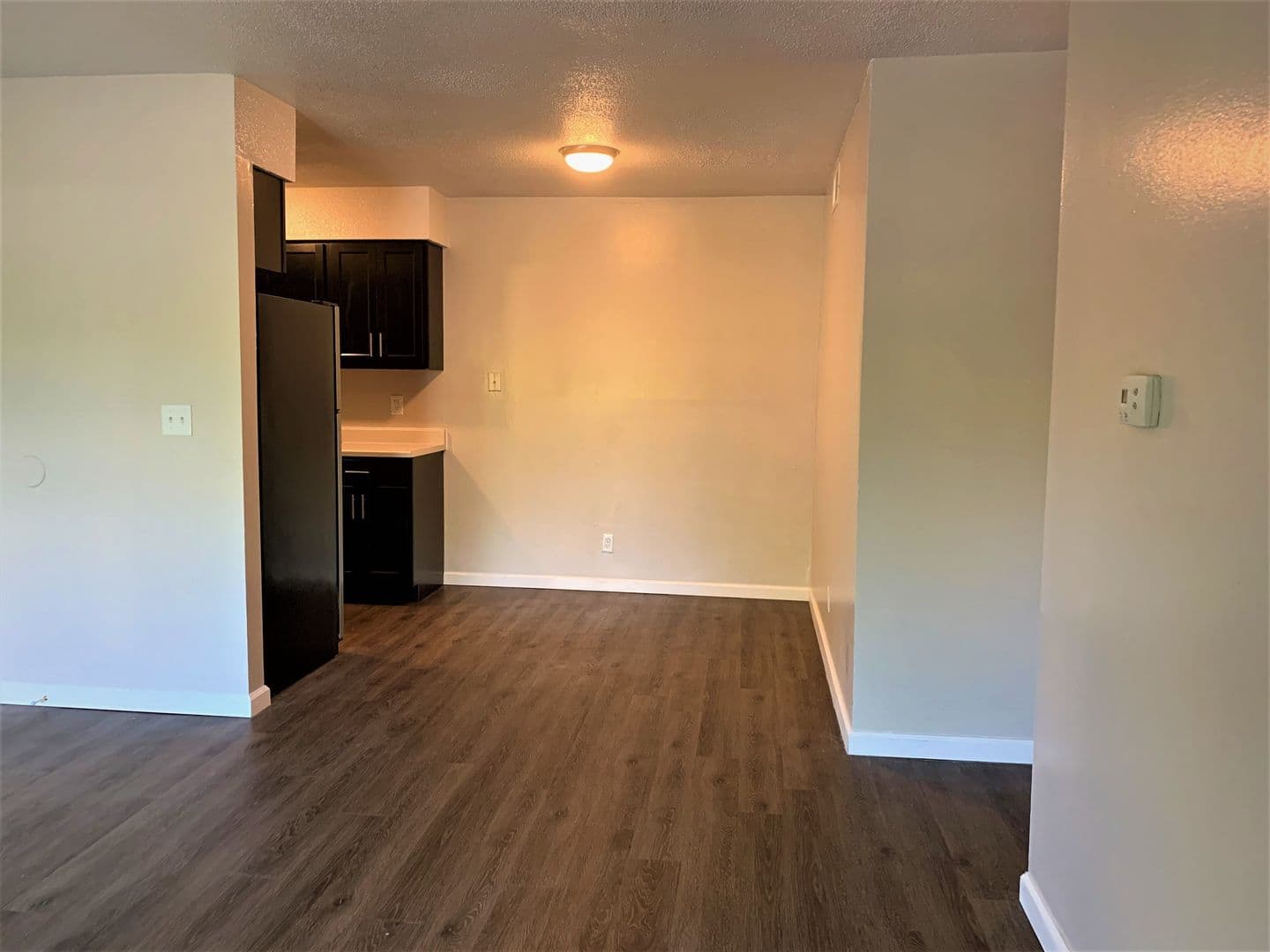 Peoria Apartment: 6516-6500 N University St