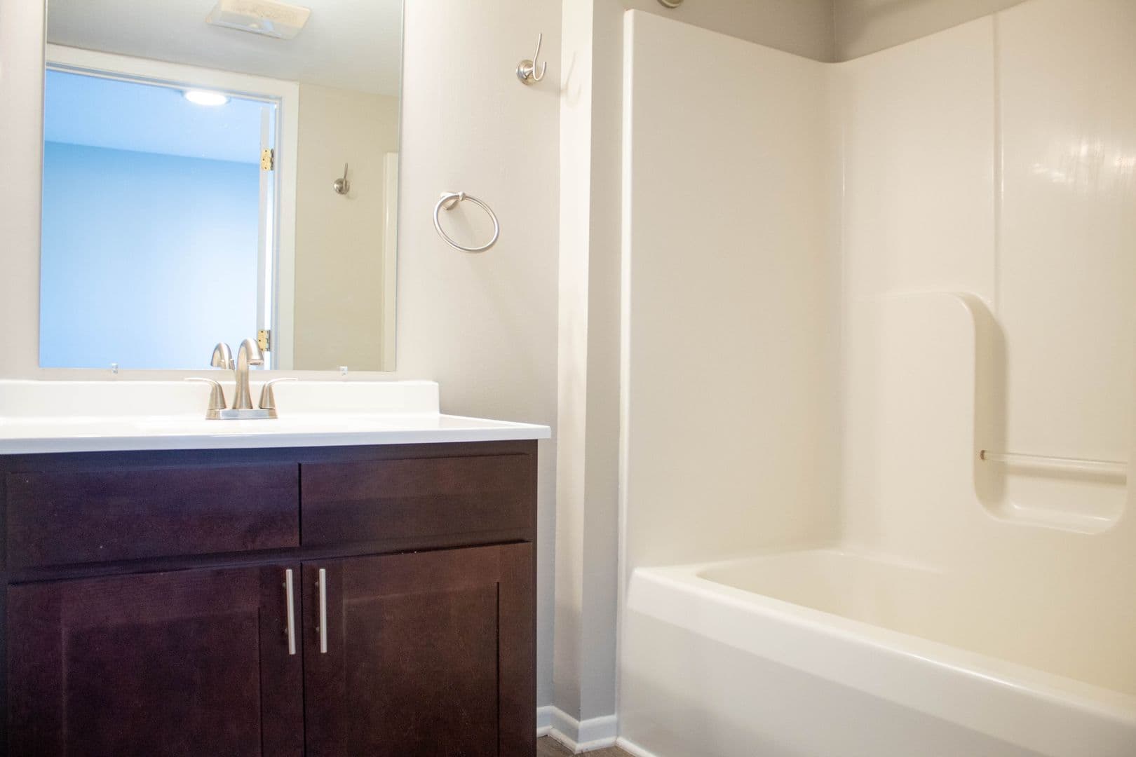 Champaign Apartment: 408 E Springfield