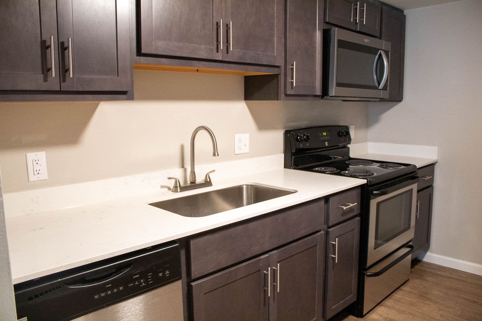 Champaign Apartment: 105 S Wright