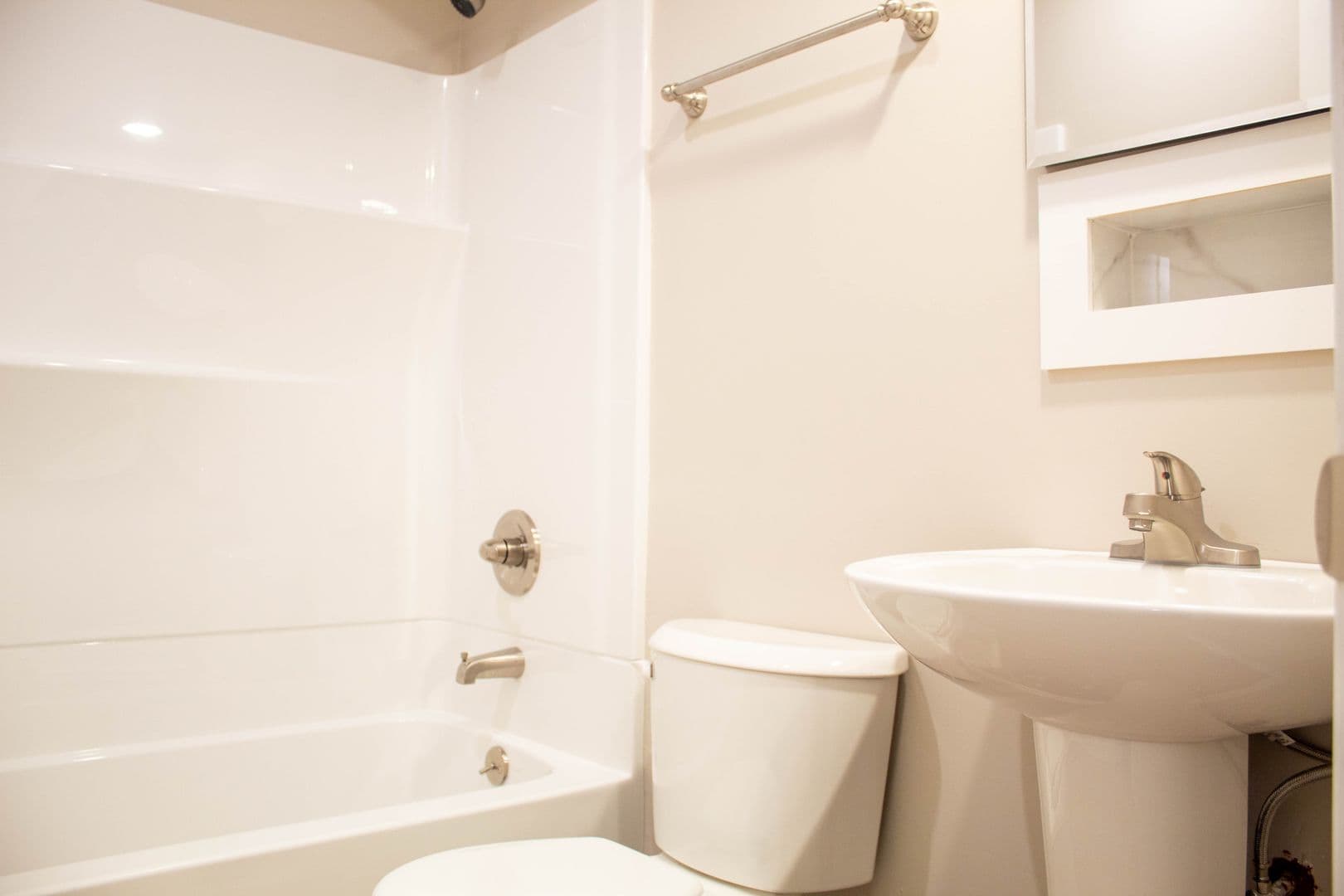 Champaign Apartment: 108 E Healey Street