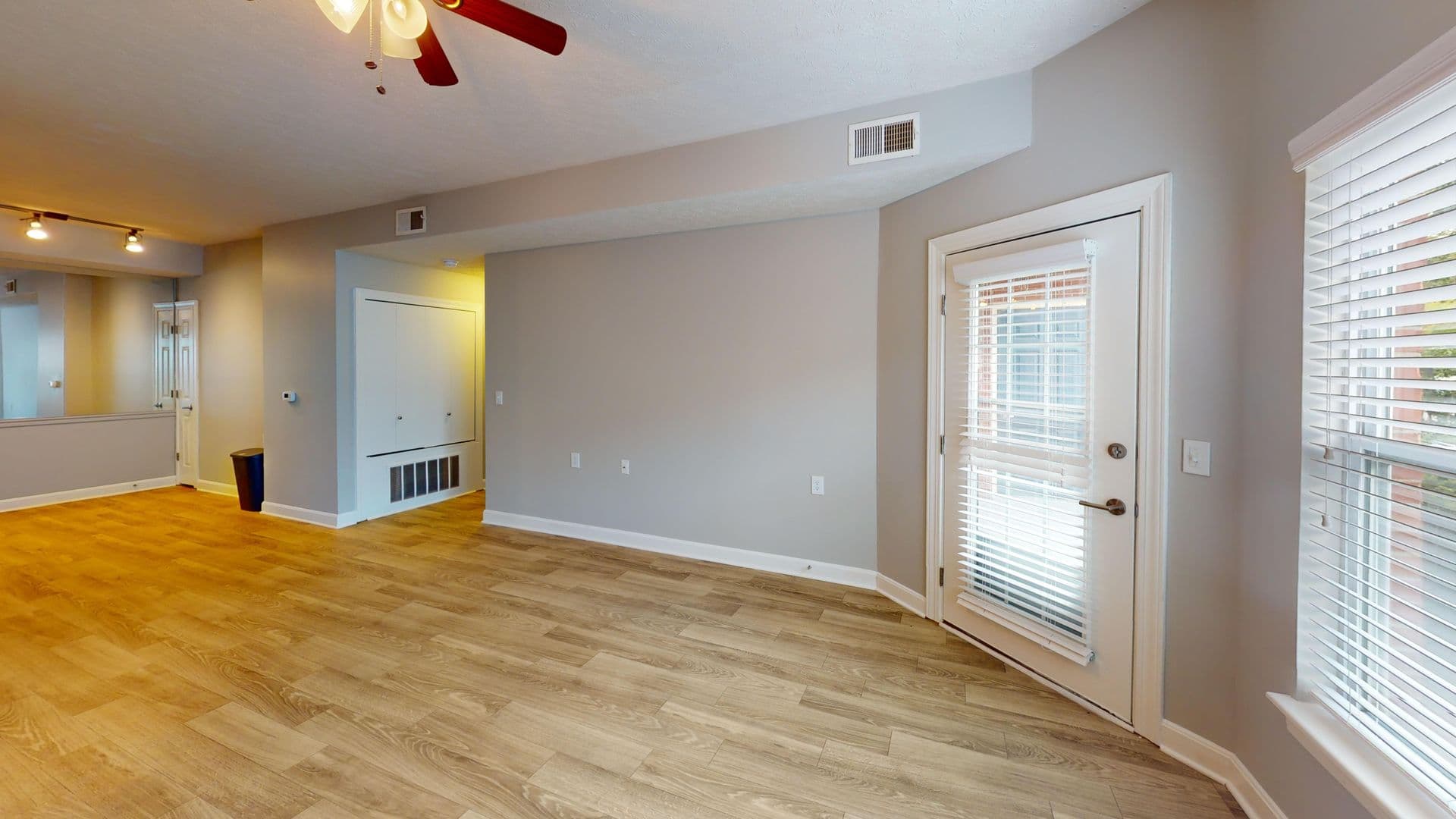 Louisville Apartment: 3300 Aspen Valley Circle