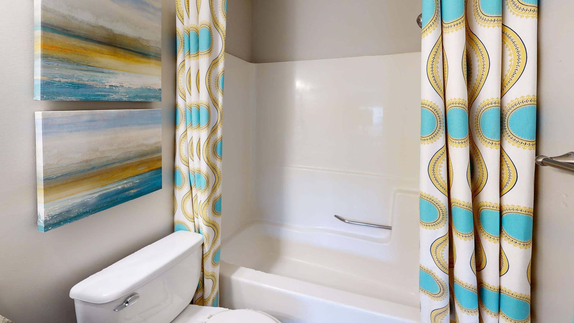 Louisville Apartment: 201 Heritage Hill Trail
