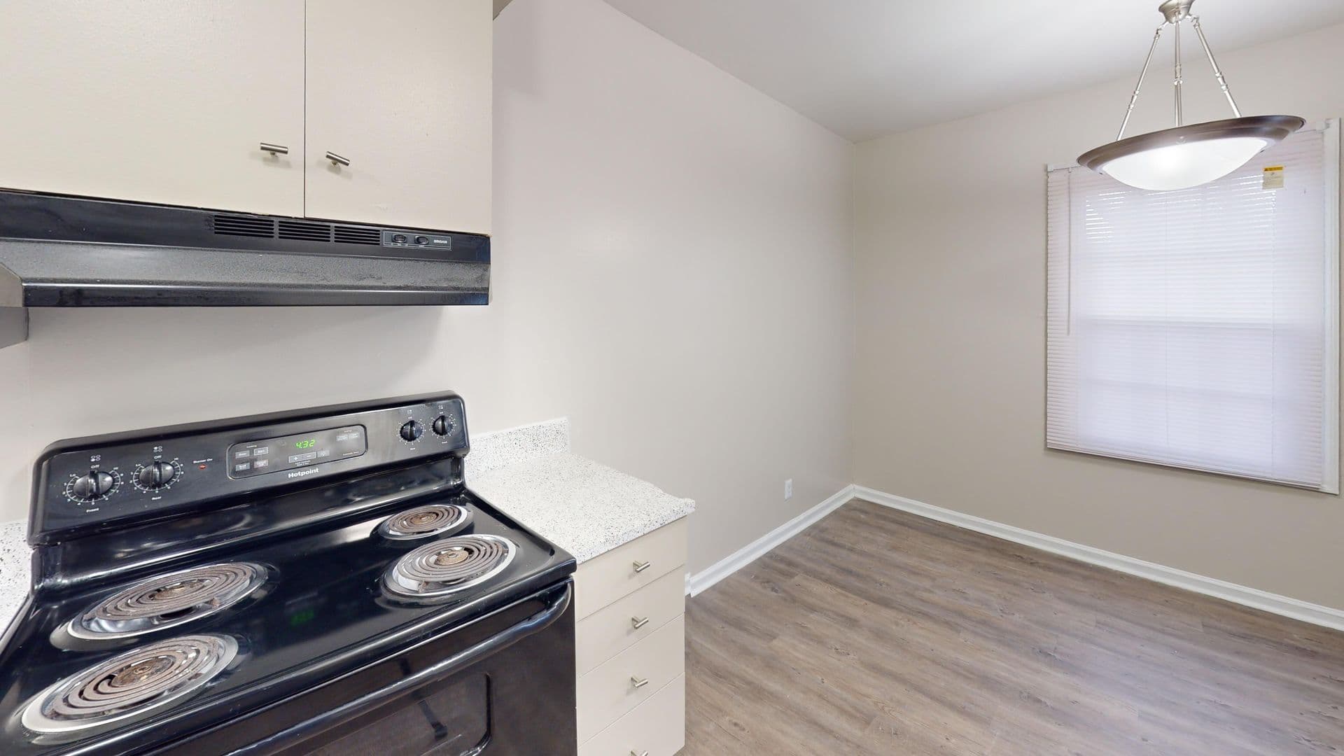 Speedway Apartment: 6010 W 25th Street