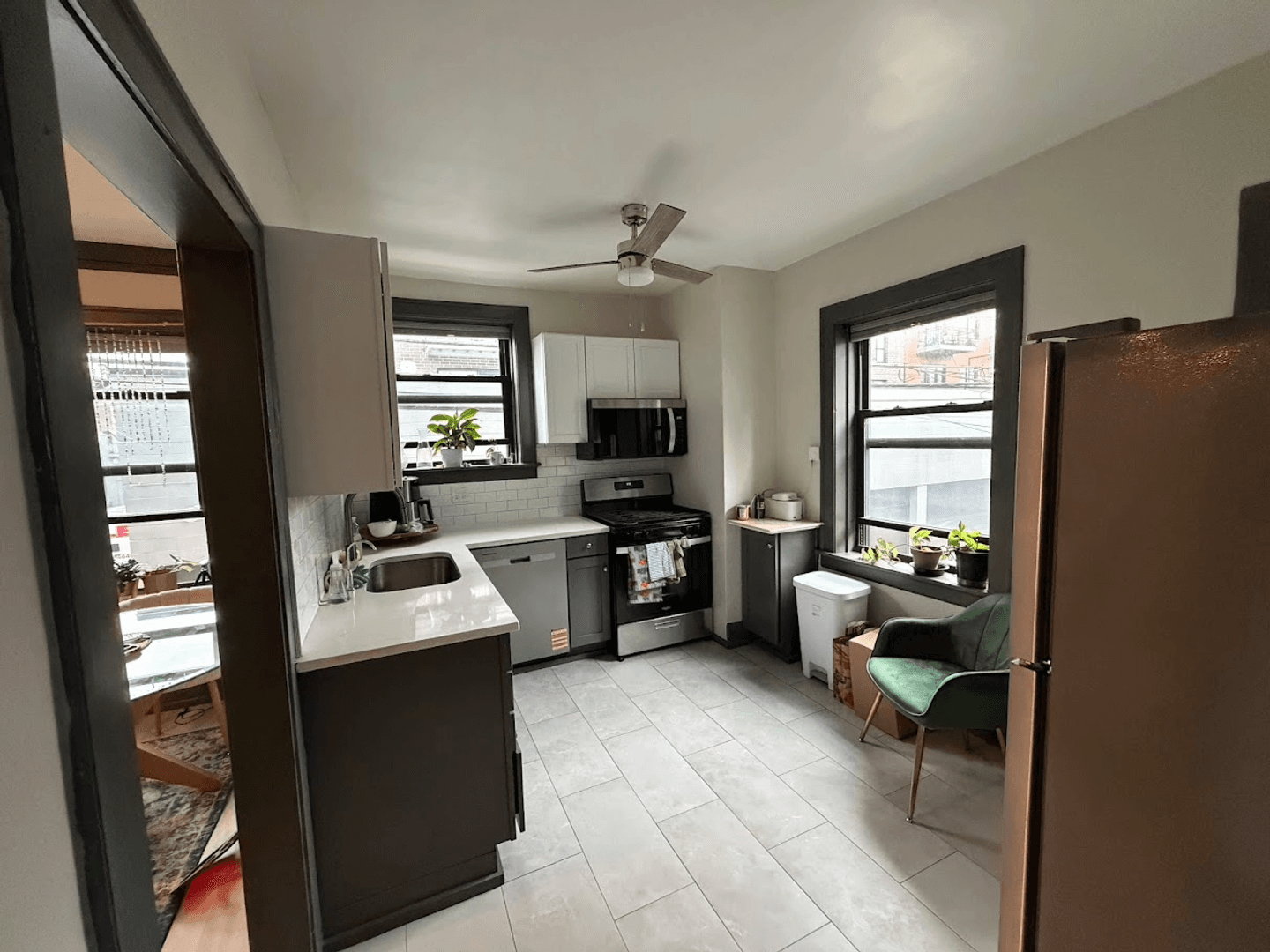 Chicago Apartment: 2842 W. Fletcher