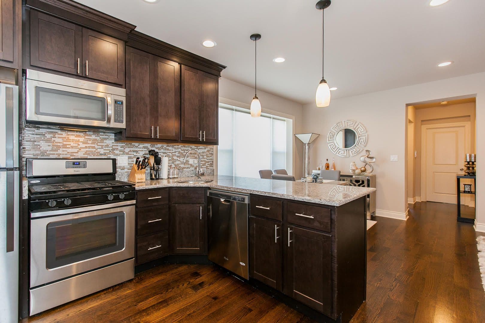 Chicago Apartment: 4206 N. Sacramento