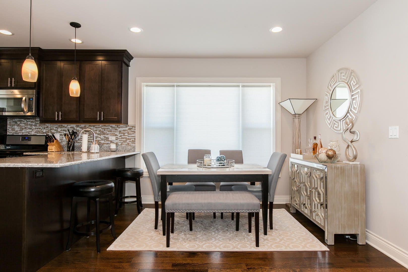 Chicago Apartment: 4206 N. Sacramento