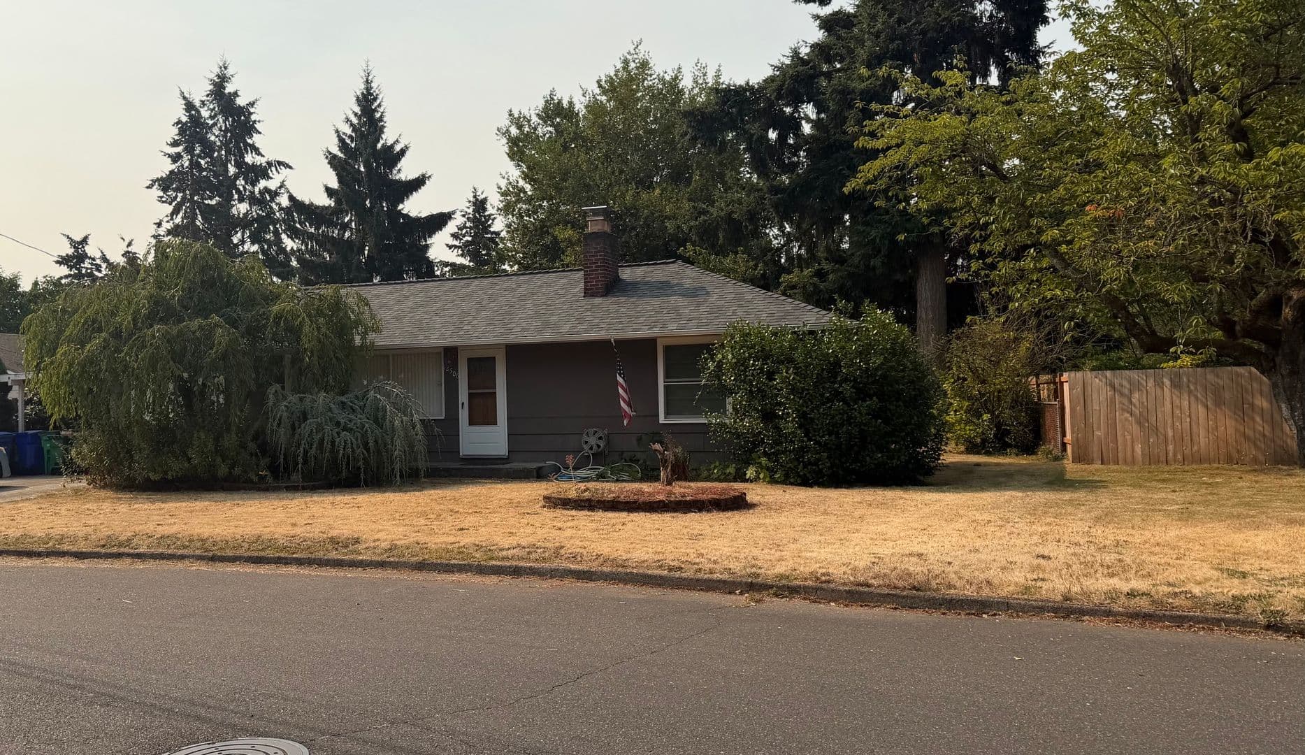 Portland House: 12506 SE Lincoln Ct