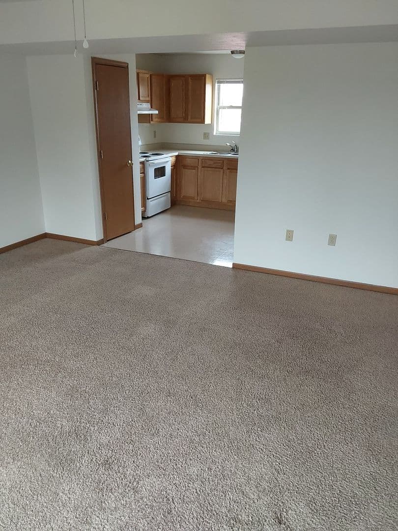 Wheeling Townhome: 75 Cerise Lane; Apt 107