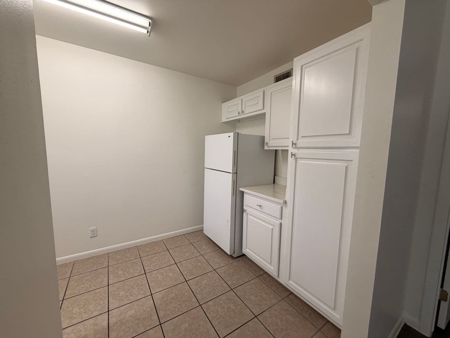 Austin Apartment: 3304 Red River
