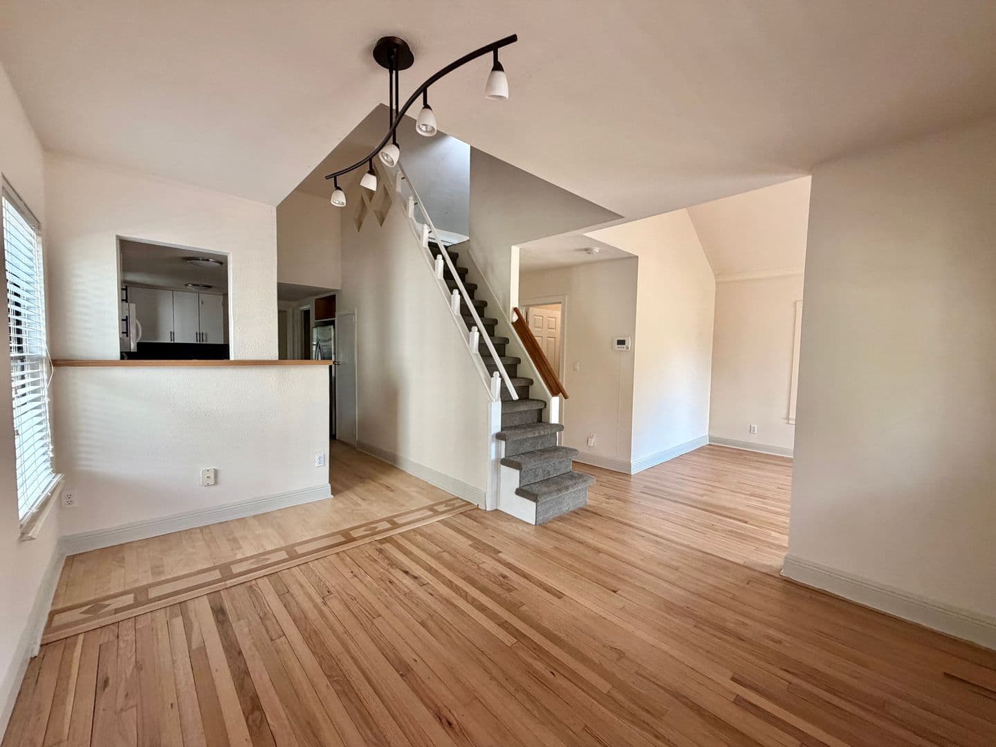 Austin House: 1410 W 51st St
