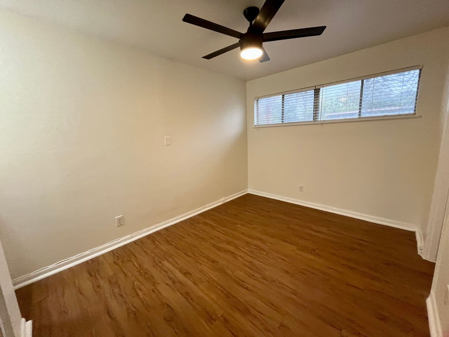 Austin Apartment: 3304 Red River