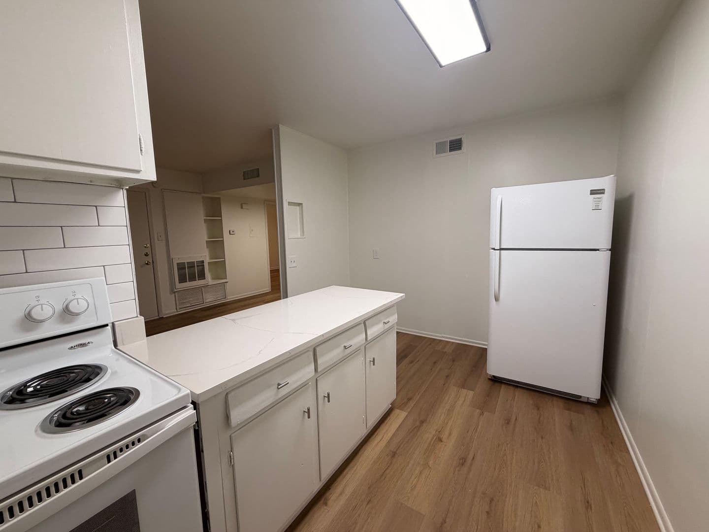 Austin Apartment: 3304 Red River