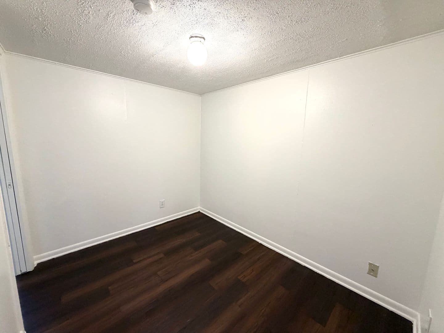 Austin Apartment: 3304 Red River