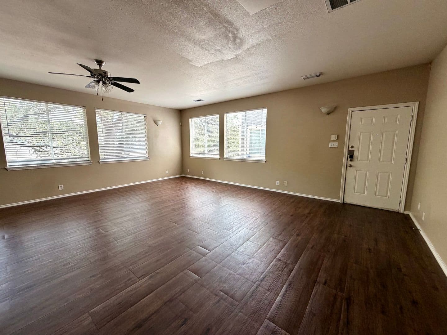 Austin House: 908 B Keith Ln