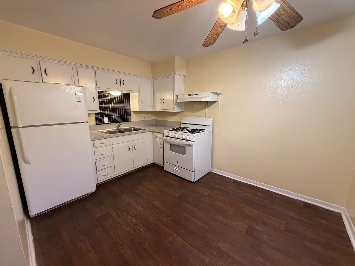 Austin Apartment: 3106 Duval Street