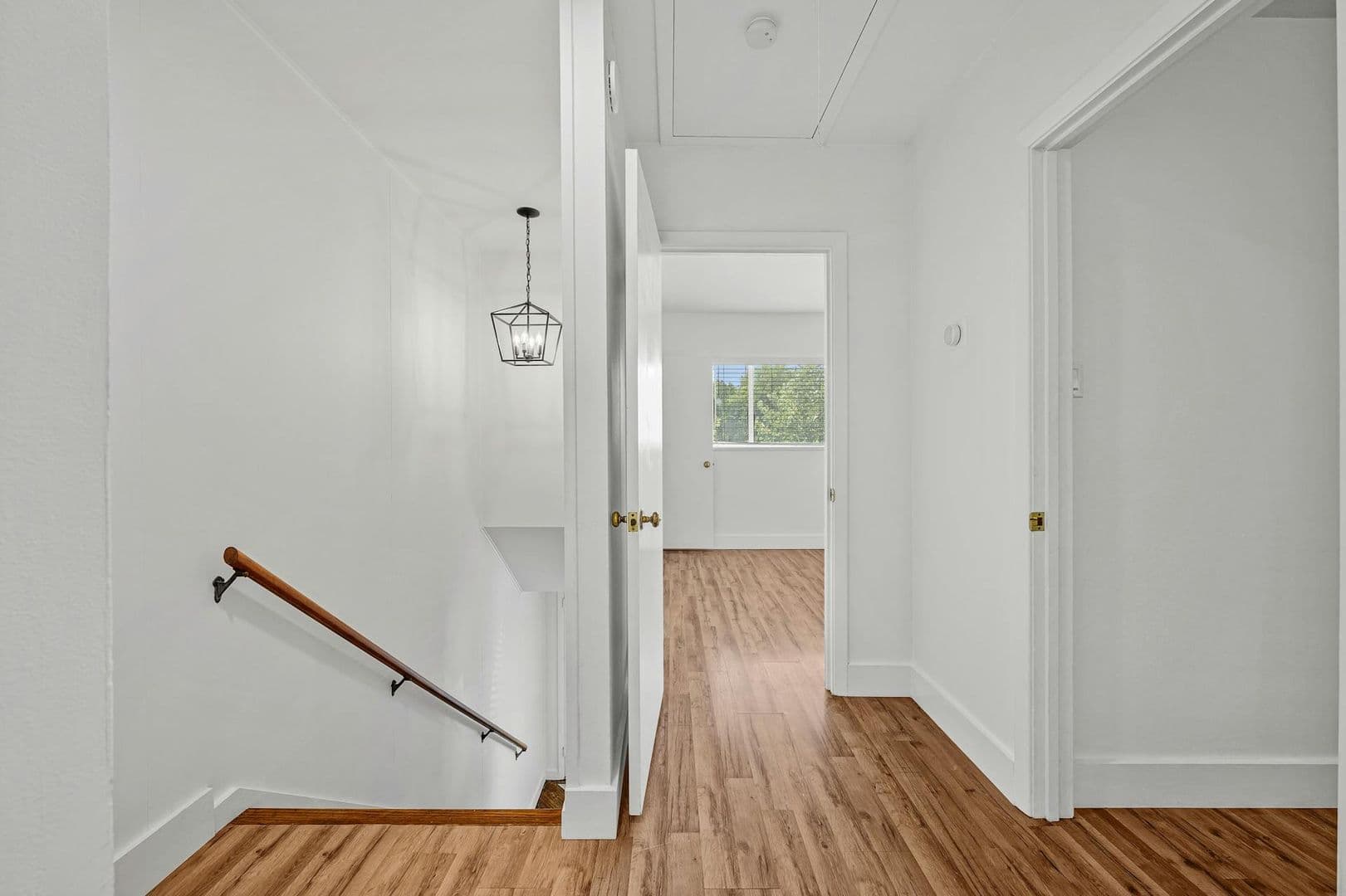 Austin Apartment: 2401 Winsted Ln